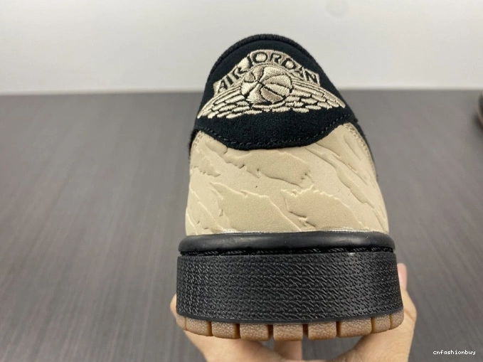 Jordan x Air 1 SoleFly DN3400-001 Carnivore Low 0912
